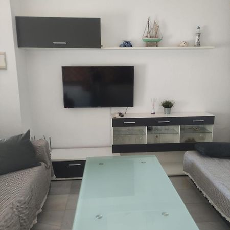 Apartamento En Planta Baja Con Vistar Al Mar コニル・デ・ラ・フロンテラ エクステリア 写真