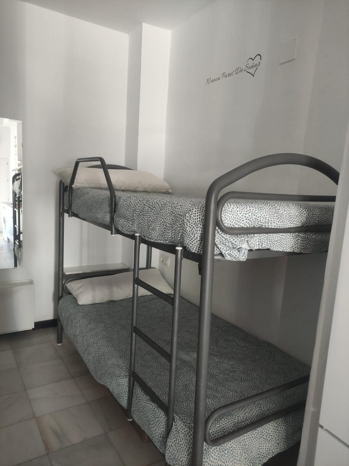 Apartamento En Planta Baja Con Vistar Al Mar コニル・デ・ラ・フロンテラ エクステリア 写真