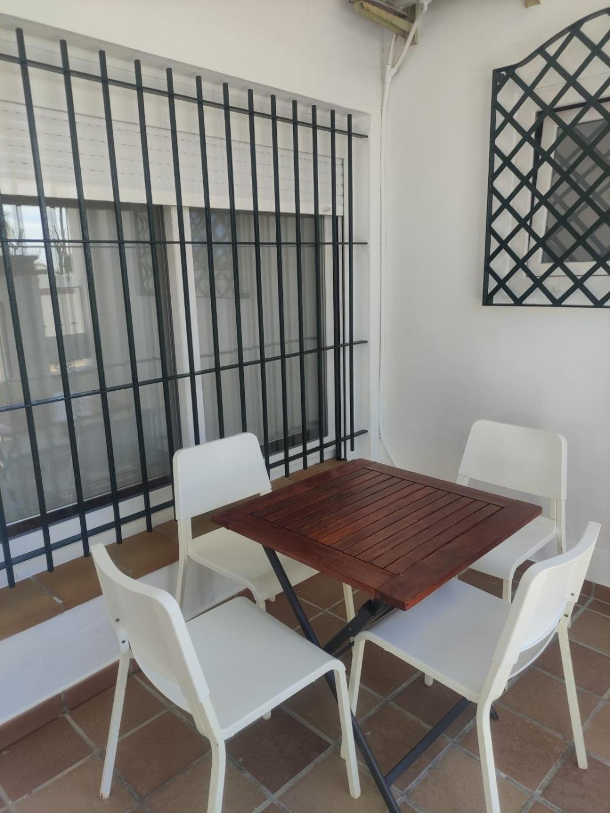 Apartamento En Planta Baja Con Vistar Al Mar コニル・デ・ラ・フロンテラ エクステリア 写真
